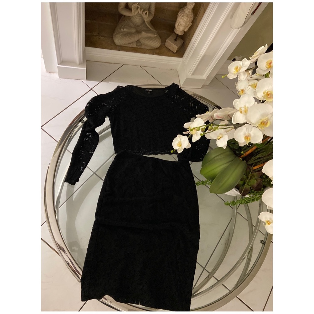 Express outfit! Ring in New Years w/ this outfit!!